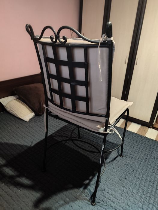 Столове железни ..