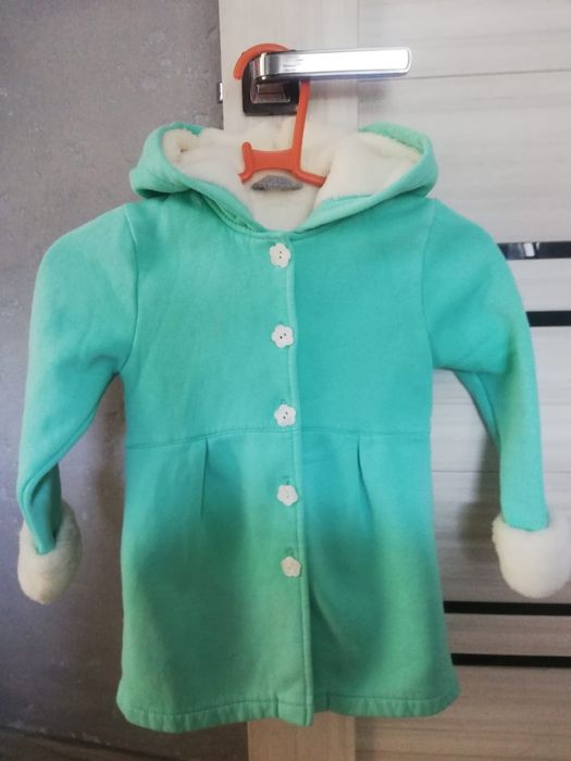 Детская одежда на девочку.