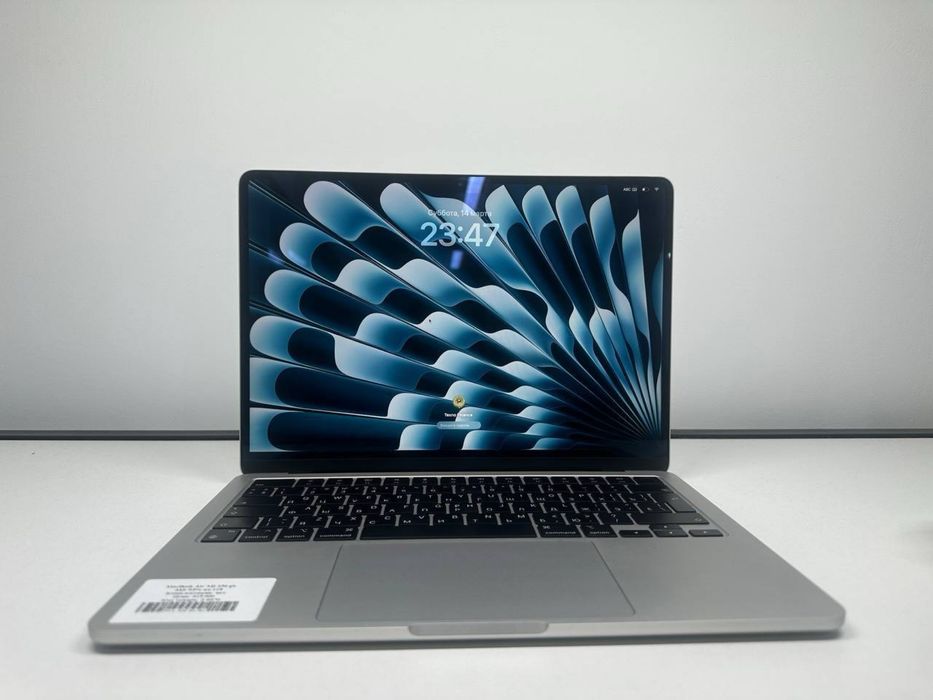 MacBook Air M2 256 gb