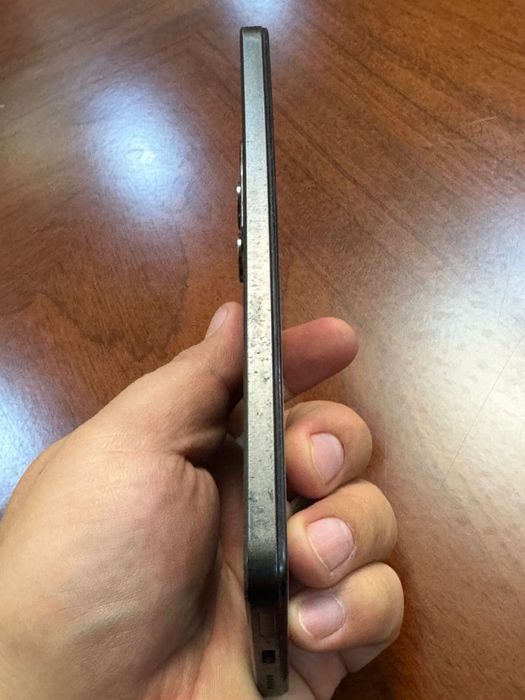 Продаётся смартфон Poco X5 Pro 5G