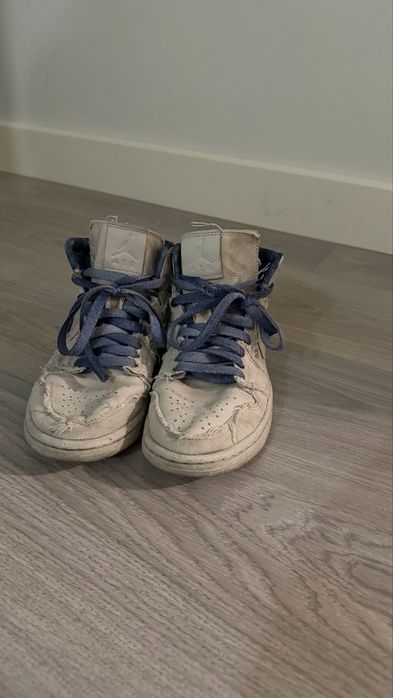 Air Jordan 1 Mid SE