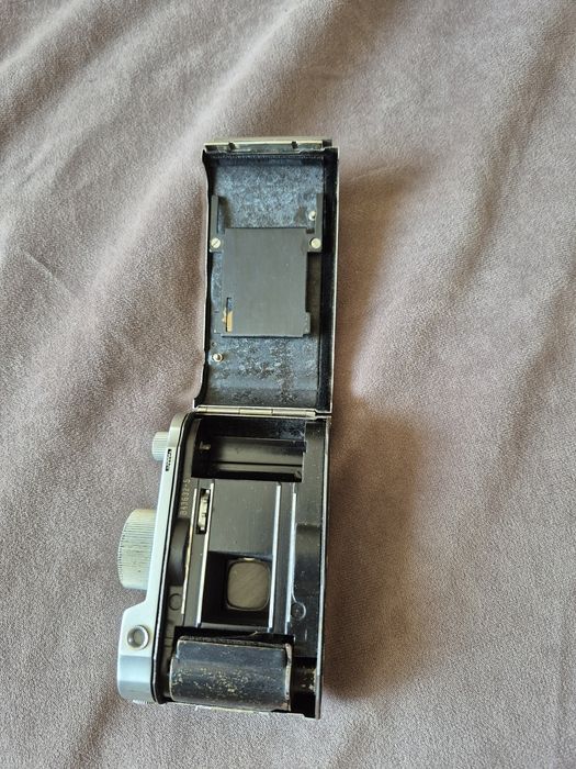 Aparat foto Berning Robot II body