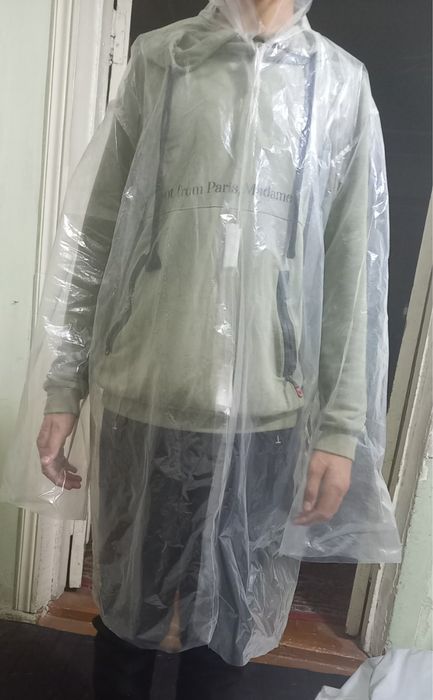 Dojdevik salofanlik. Yomg’ir uchun kiyim..Dajdavik