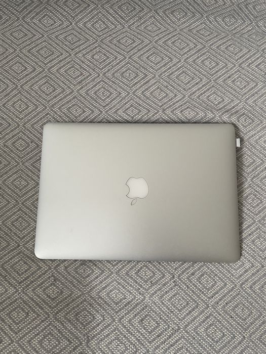 Macbook Air 2015 intel core I5