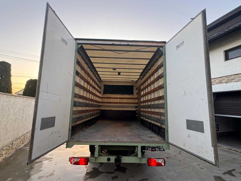 Mercedes Sprinter 518