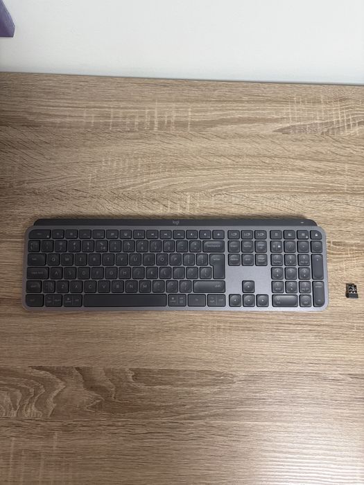 Logitech MX Keys
