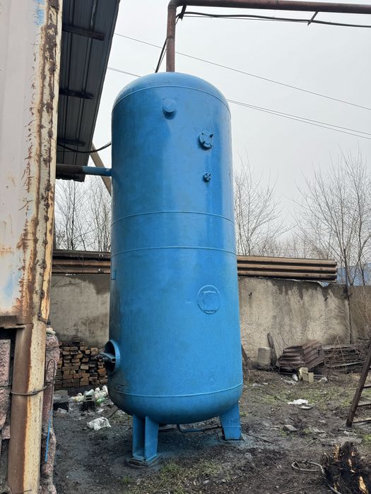 Ресивер вертикальный воздушный