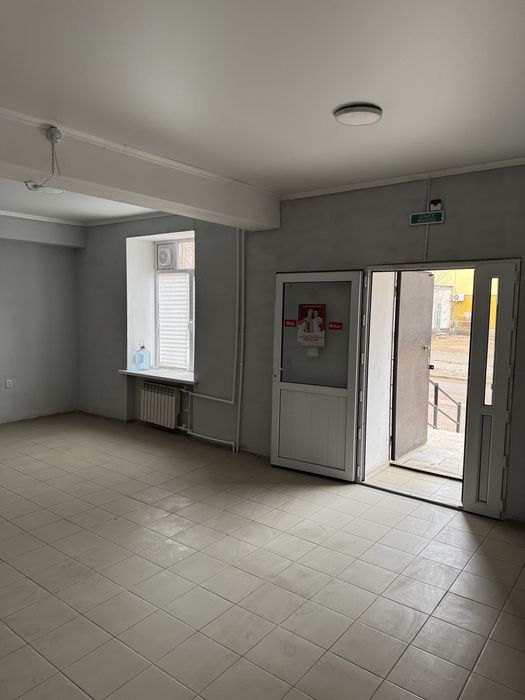 Сдам коммерческое помещение