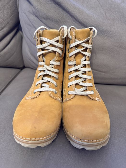 Нови!! Продават се зимни боти TIMBERLAND