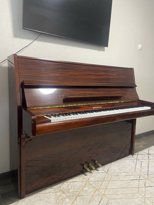 Фортепиано Riga в отличном состоянии