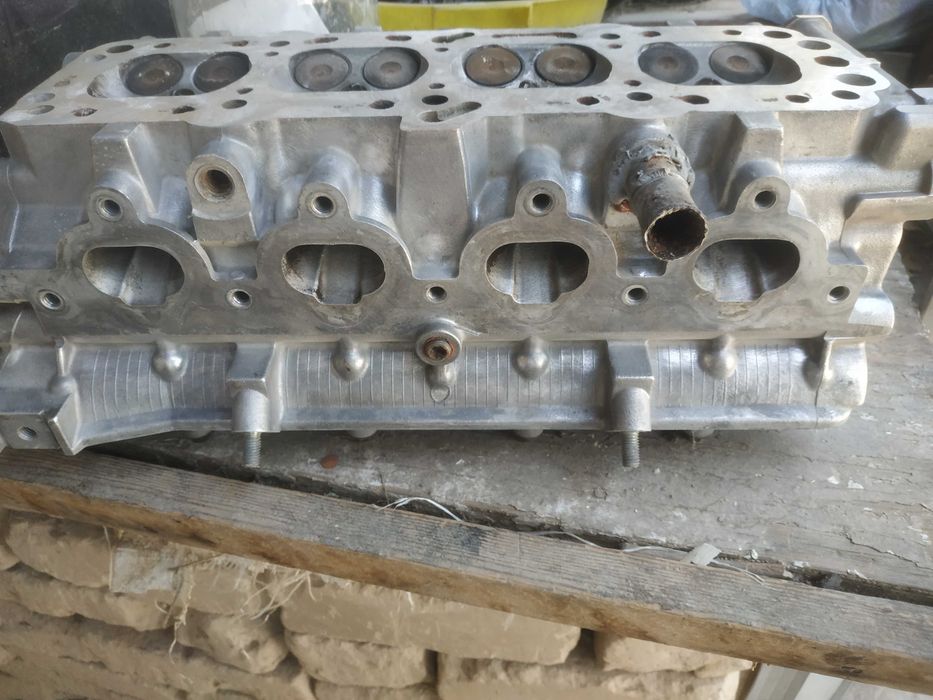 Лассети 1.6 матор Головка  есть трещины надо заварить аргоном