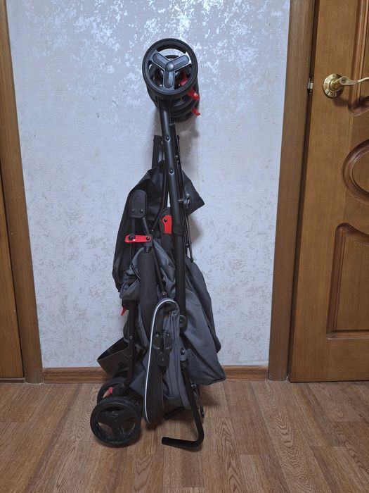 Продам Коляску трость фирма Tommy