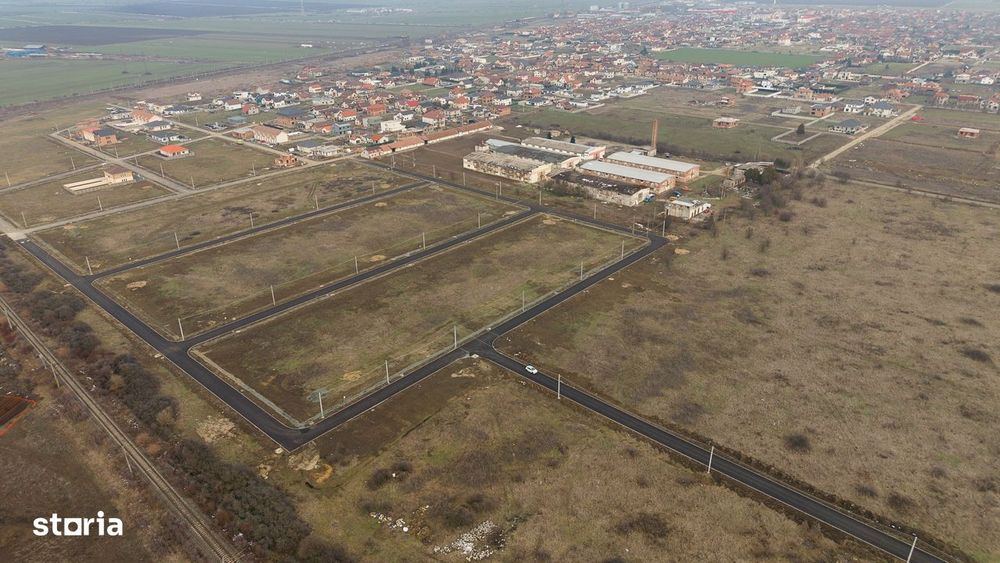 Teren intravilan de 606 mp în Vladimirescu