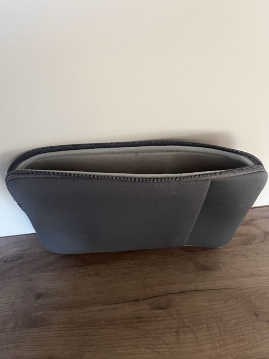 Кейс за macbook air 13 не използван