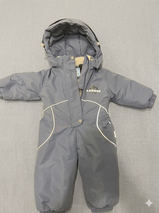 Зимние комбинезоны