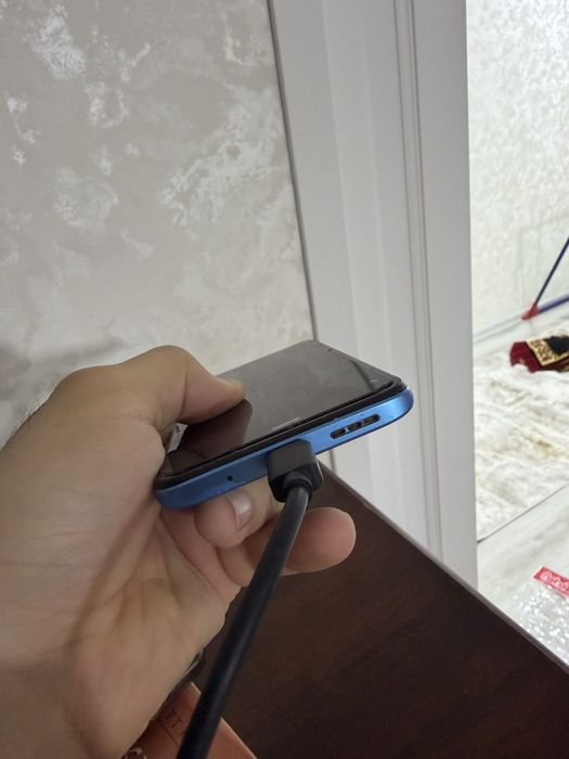 Redmi 10 4/128 ideal
