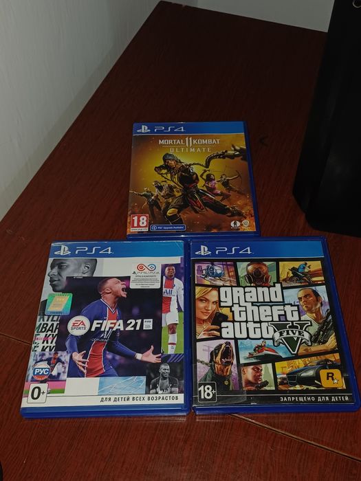 PS 4 Slim 1 ТБ сатылады