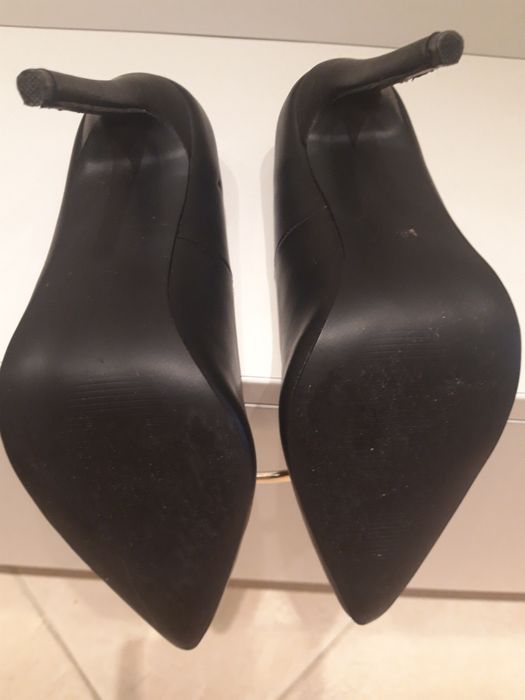 Официални обувки