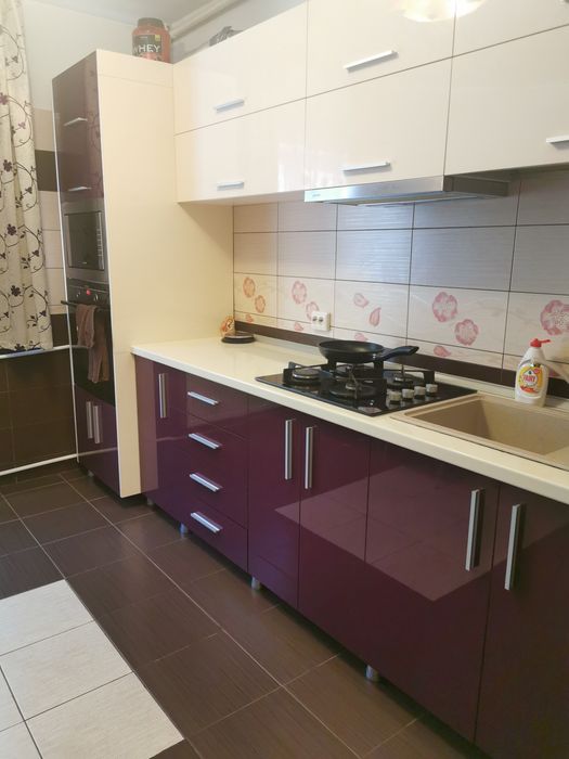 Proprietar, vand apartament 2 camere 13 Septembrie-Prosper, et. 1/8