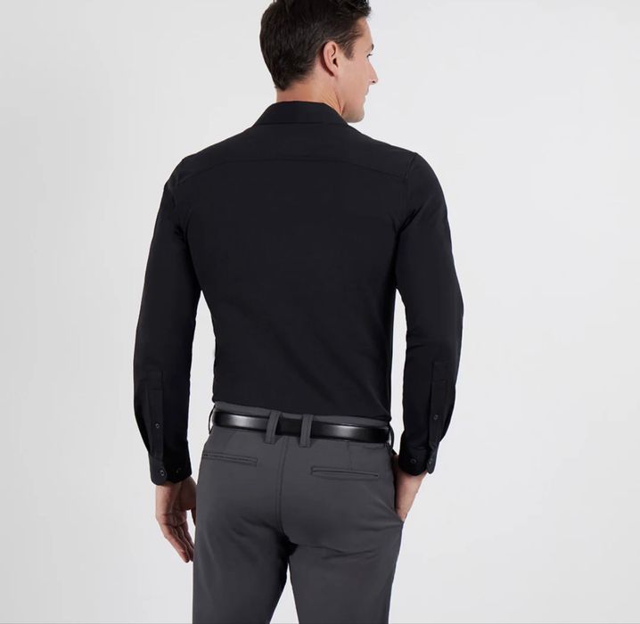 Черна мъжка риза размер M