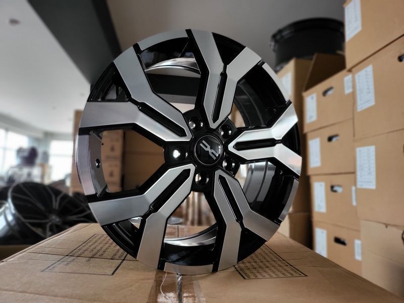 17цола DACIA 5x114.3 Дания 5х114.3