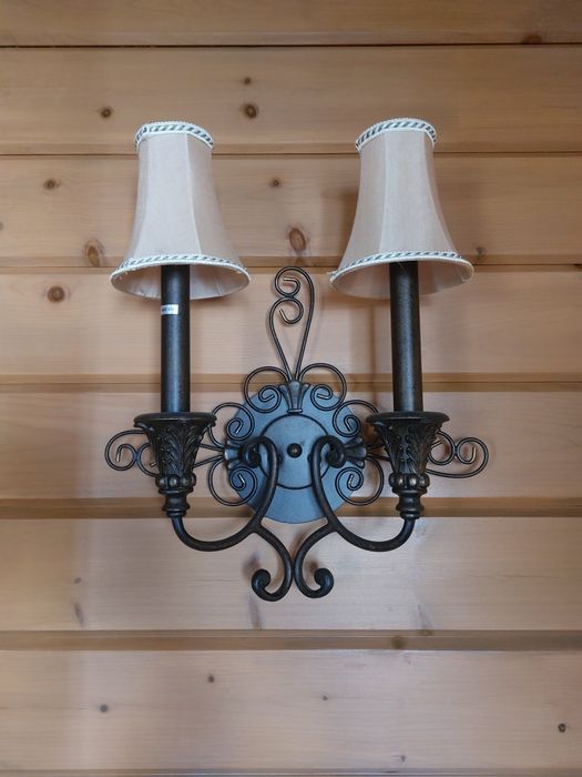 Продам светильник