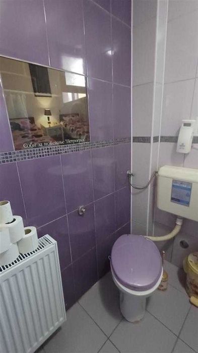 Дава се под наем Двустаен апартамент в Бургас, Център - 64 кв.м за 178.5 € - Снимка #2