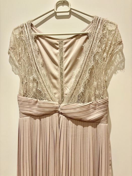 Официална рокля/ бална рокля