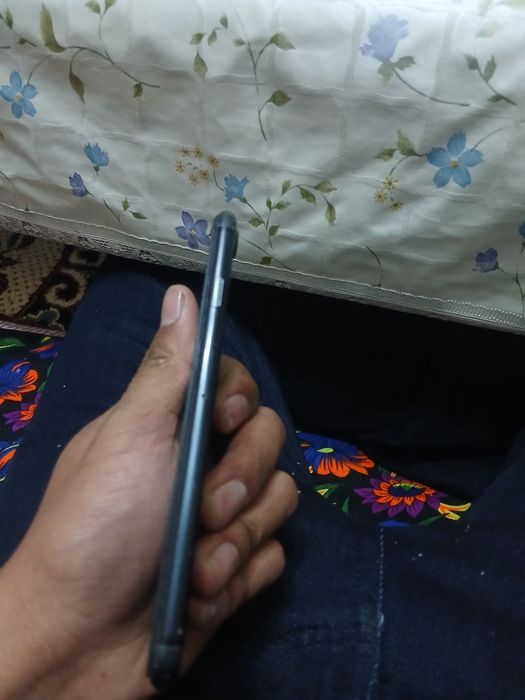 Iphone 7 batareya almashgan kogan xamma narsasi ishlaydi