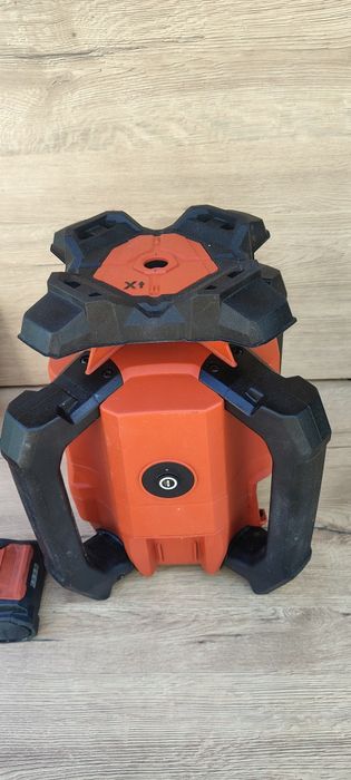 Laser panta Hilti pr 40 22 nuron. Receptor pra400, incarcator c6 si baterie