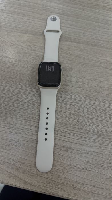 Apple Watch SE GPS Gen 3 2025