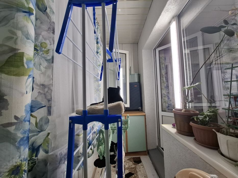 Продам 2-хуомнатную квартиру
