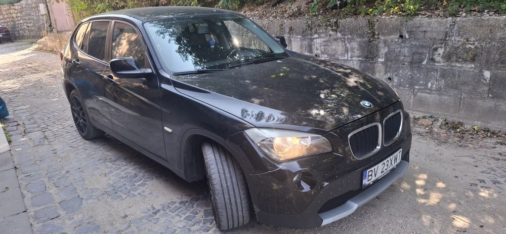 BMW X1 2011 — imagine 2