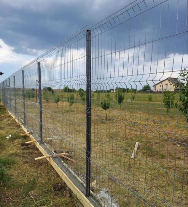 Vand garduri și porți din panouri burdurata