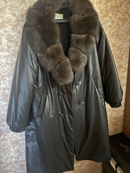 Продам женское пальто