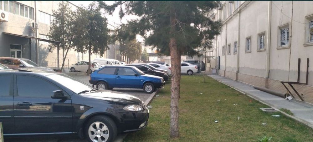 ваз Лада самара.