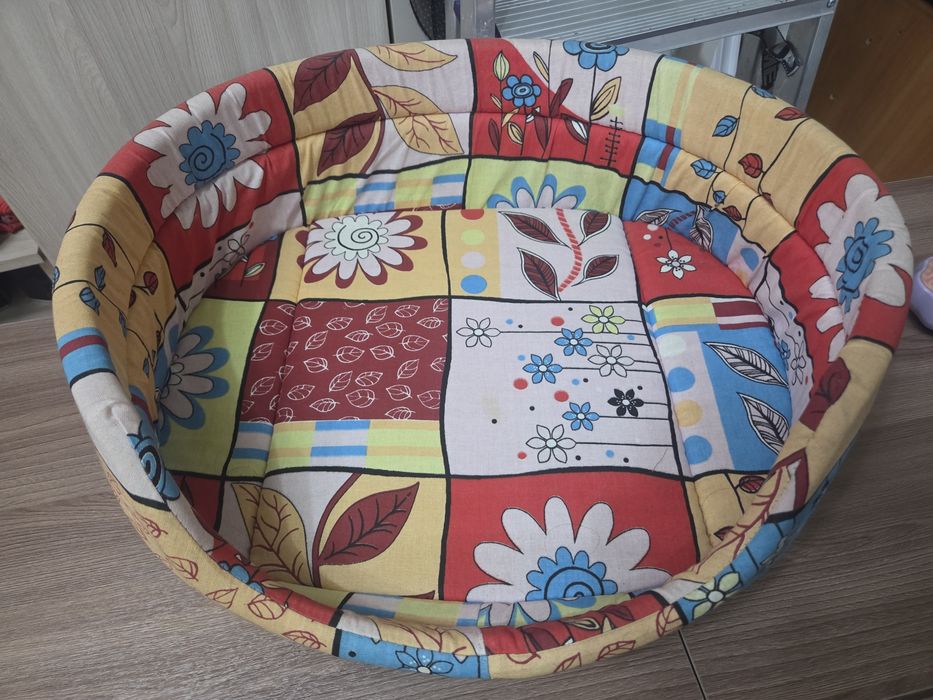 Лежанка для кошки