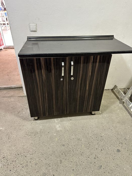 Б/у мебель для кухни и бара