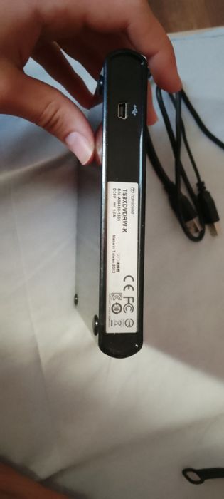 внешний DVD-привод Transcend TS8XDVDRW-K.