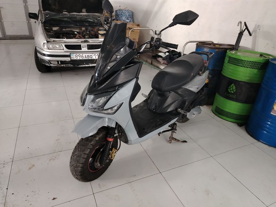 Скутер Самурайма сондаи