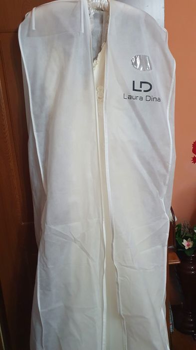 Rochie mireasa S Laura Dina