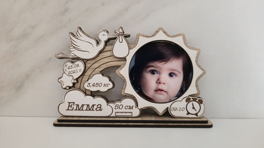 Дървена бебешка визитка