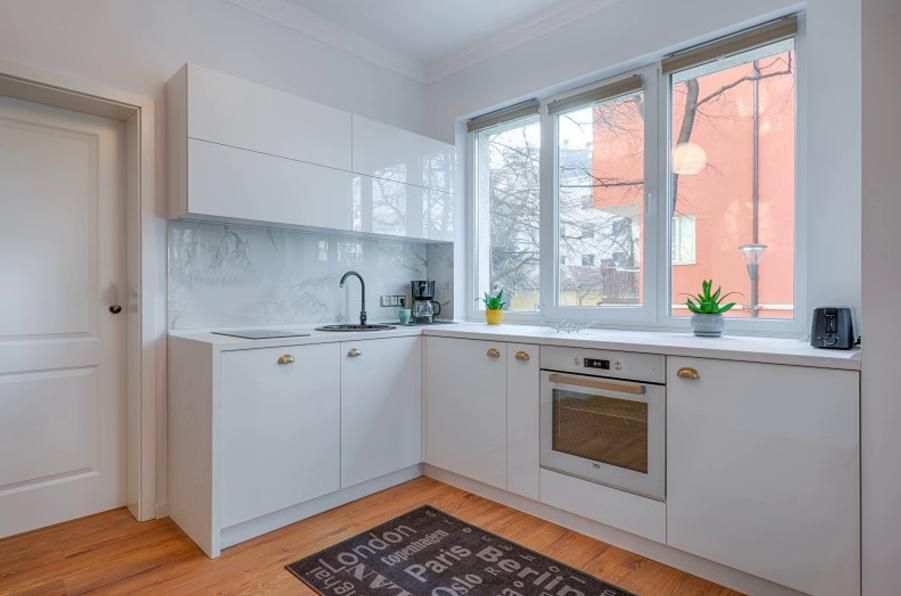 Дава се под наем Двустаен апартамент в София, Център - 62 кв.м за 850 € - Снимка #1