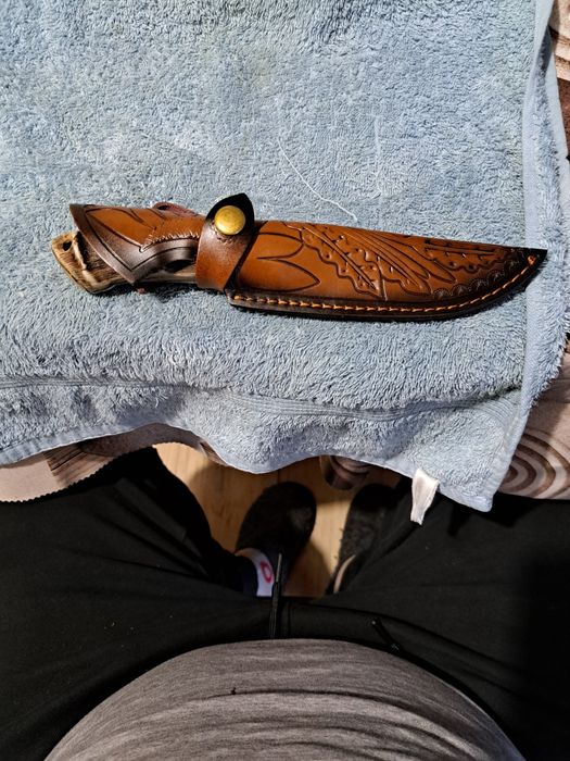 Ловен нож от дамаска стомана