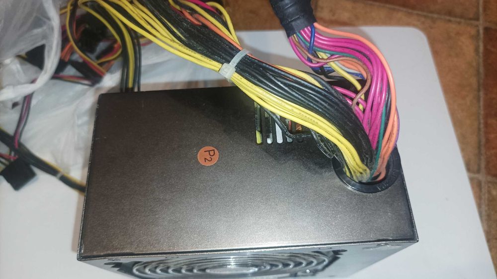 Б/у Блок питания HuntKey 600W