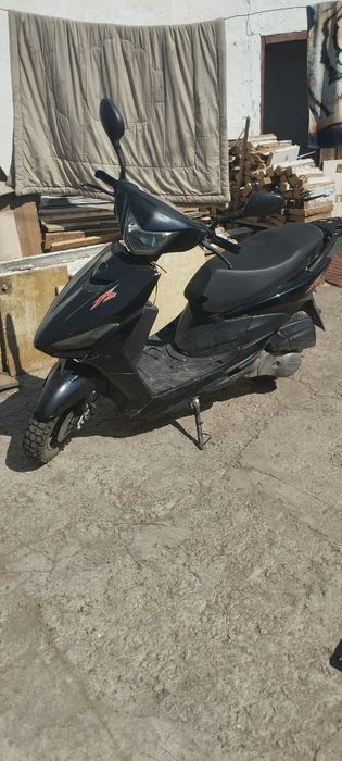 Продам мопед Racer 80.000