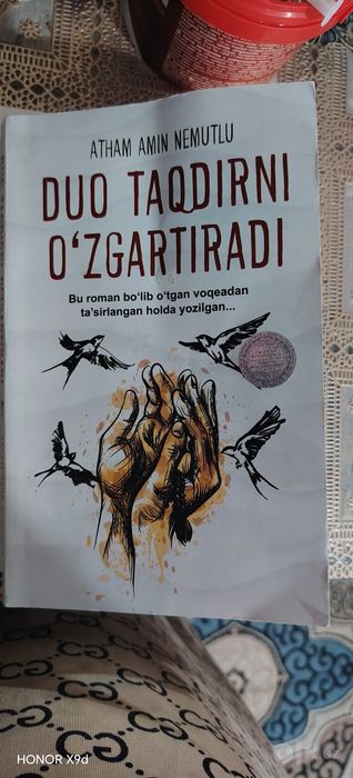 Kitoblar yangi va 1 marta oqilgan aralash