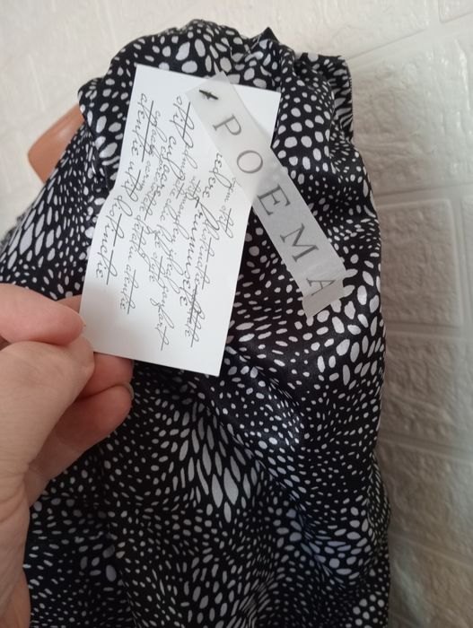 Vând rochie nouă Poema