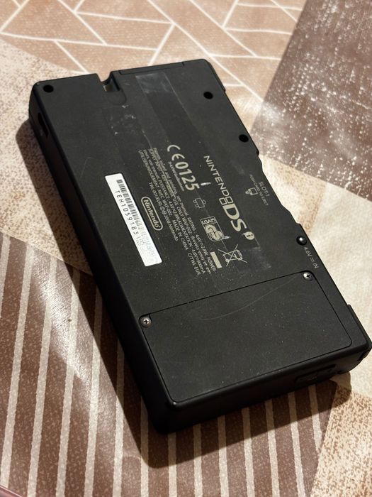 Nintendo DSI ново