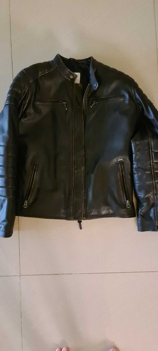 Haina din piele noua